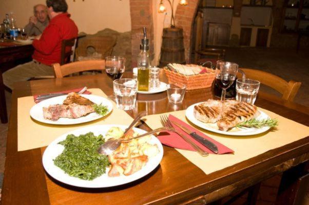 Agriturismo Casanova Asciano Eksteriør bilde